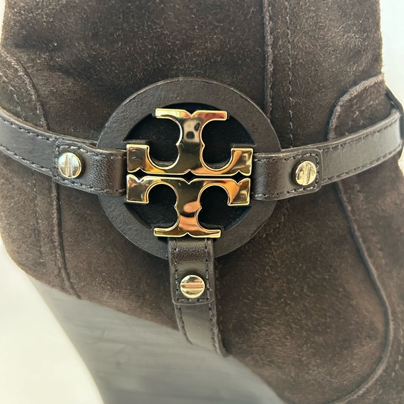 TORY BURCH Wedge Heel Ankle Boots Aaden Brown Suede Gold Logo Womens Size 9M - Picture 2 of 9